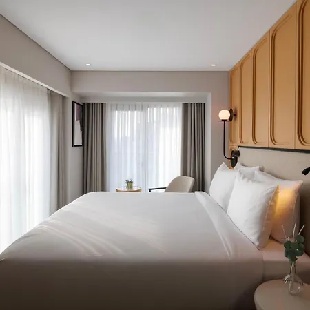 Lunet Old Hotel