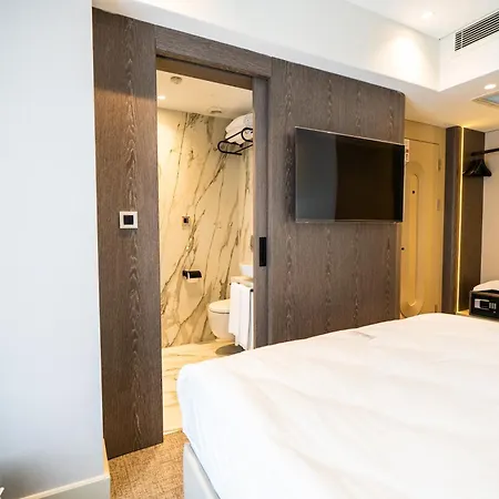 Lunet Old Hotel